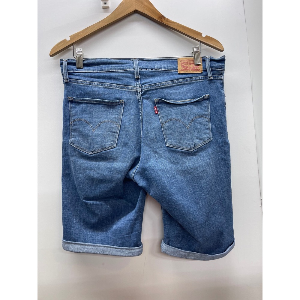 Levis Womens Denim Bermuda Shorts Medium Wash Cuffed Blue Jean Shorts Size 30